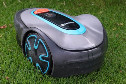 découvrez le gardena sileno minimo 500, le robot tondeuse idéal pour petits jardins. efficace, silencieux et facile d’utilisation, il garantit une pelouse toujours impeccable.